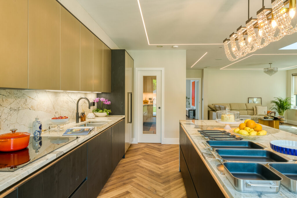 PGK • Premium German Kitchens • Artisan – Contemporary PGK • Premium German Kitchens • Artisan - Contemporary